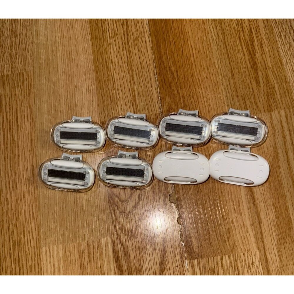 FLAMINGO Women's Razor 5-Blade Refills - Razors for Women -8 ct